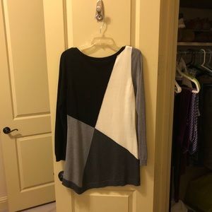 Black & white tunic